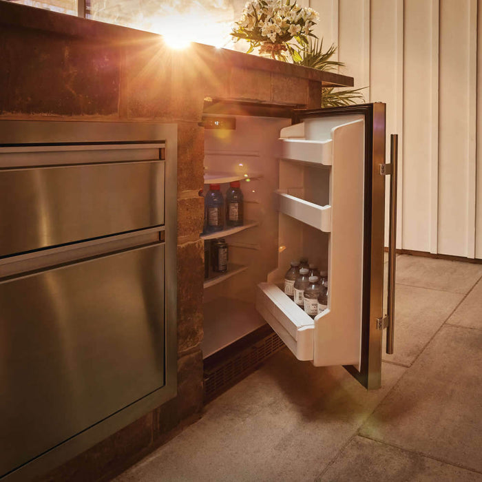 How to Transform Your Backyard into the Ultimate Outdoor Kitchen: A Step-by-Step Guide