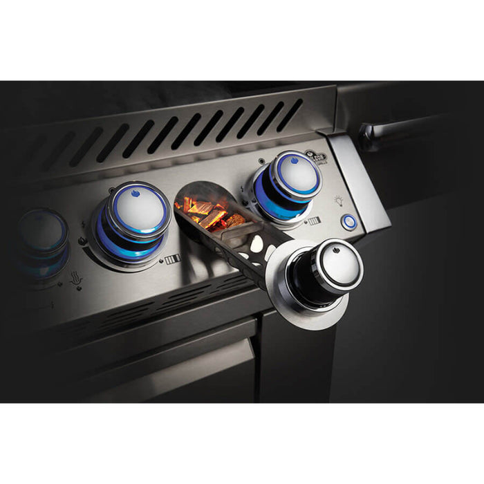 Napoleon Built-in Natural Gas Prestige PRO™ 825 RBI with Infrared Bottom and Rear Burners Stainless Steel